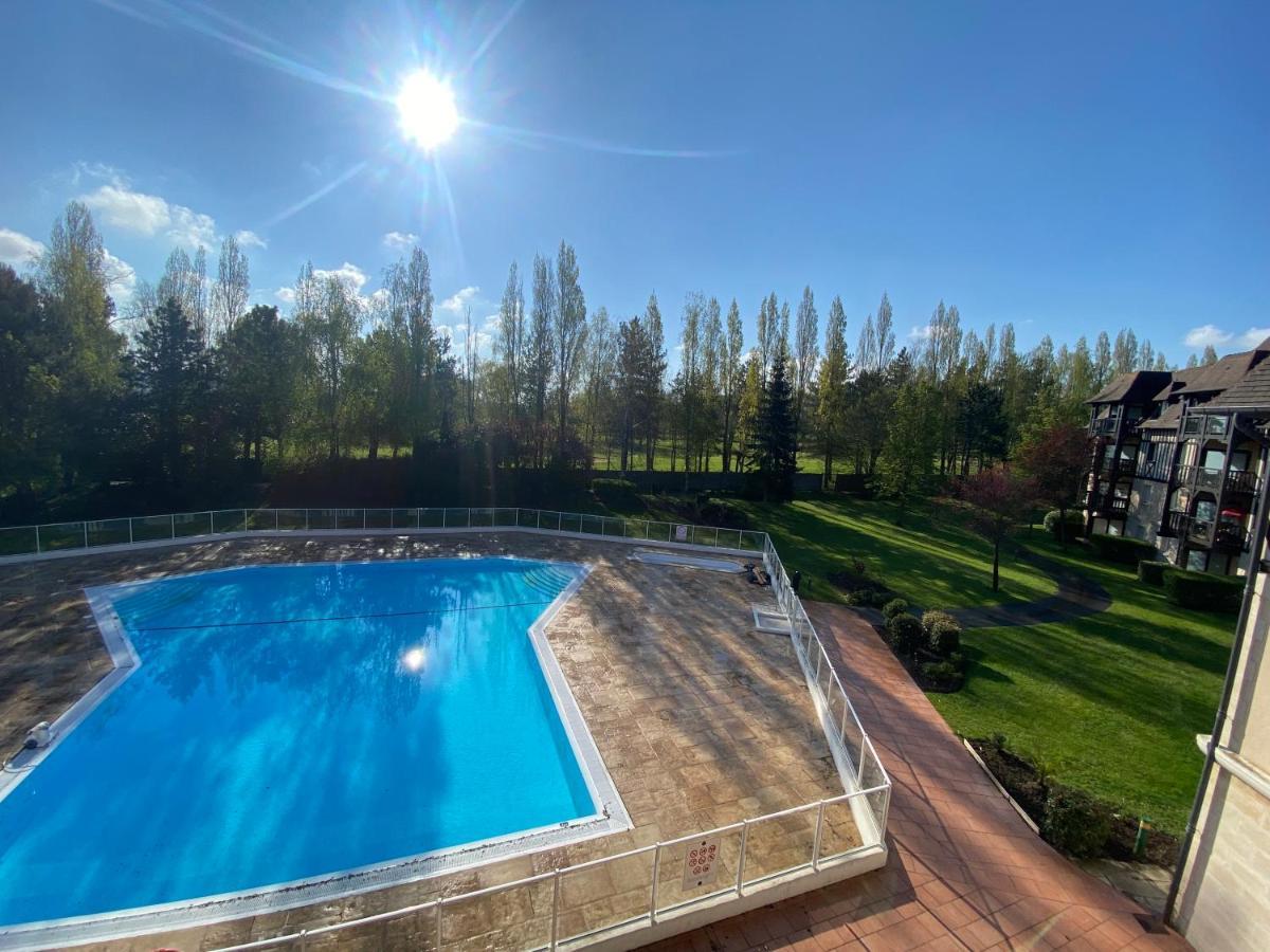 Golf De Deauville , Place-Inn ภายนอก รูปภาพ